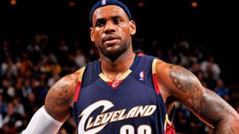 绿军主场擒奇才送对手11连败，次节35-14狂潮定乾坤